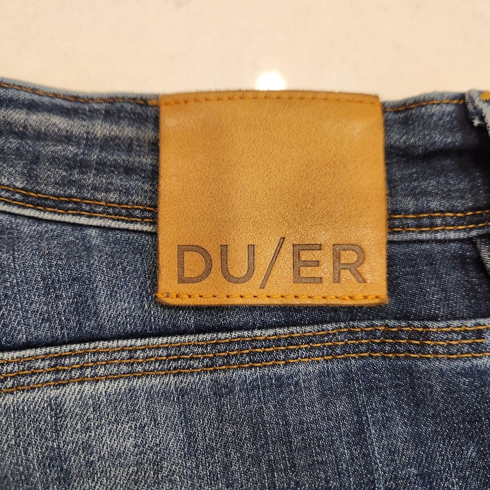 DU/ER Jeans Mens 32x30 L2X Relaxed Taper Fit Blue Stretch Pants DUER Dark Wash - Picture 5 of 16